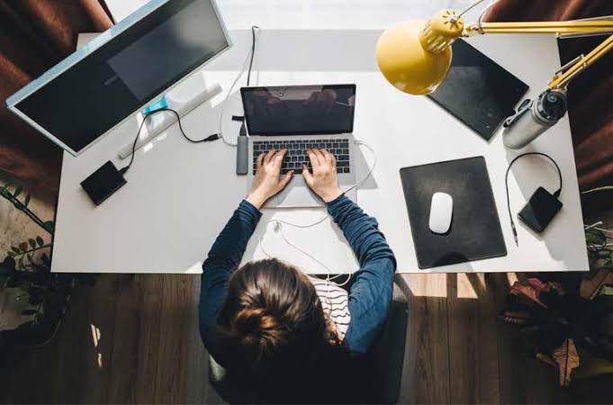 Teletrabajo: una modalidad que se consolida y redefine el mercado&nbsp;laboral